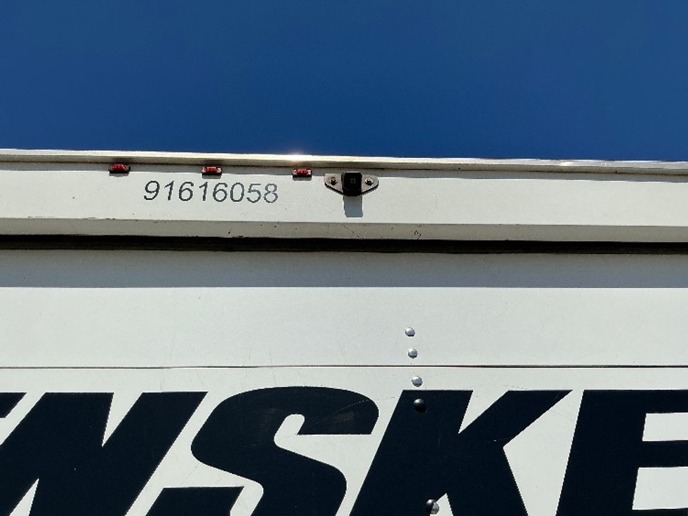 Light Duty Box Truck-Light and Medium Duty Trucks-GMC-2020-Savana G33903-Mebane-NC-89,668\n\t\tmiles-$ 30,500 - Image 26