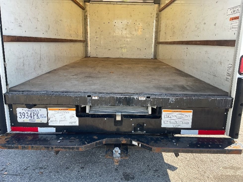 Light Duty Box Truck-Light and Medium Duty Trucks-GMC-2020-Savana G33903-Medley-FL-89,984\n\t\tmiles-$ 33,250 - Image 10