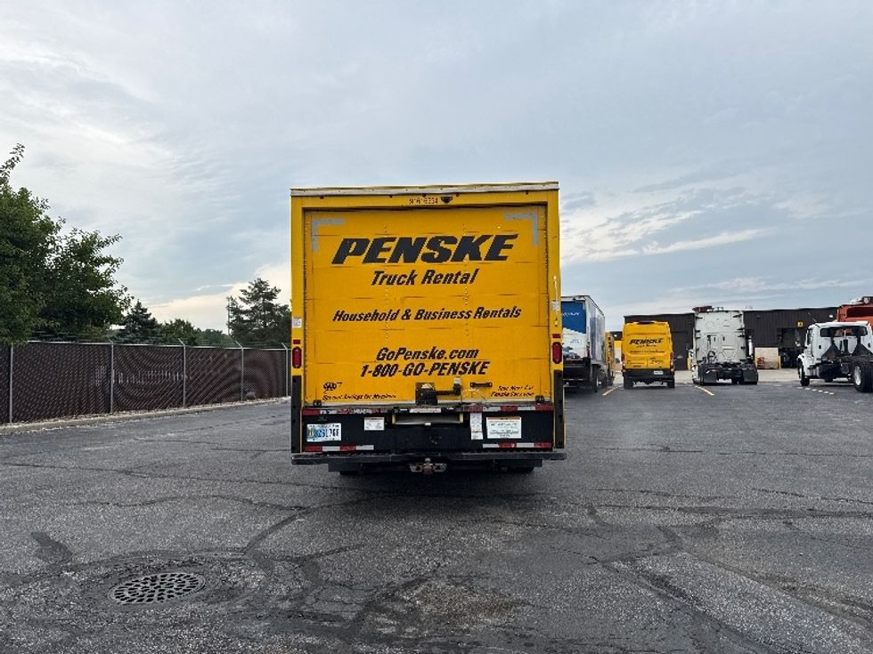 Light Duty Box Truck-Light and Medium Duty Trucks-GMC-2020-Savana G33903-Middlefield-OH-92,938\n\t\tmiles-$ 22,750 - Image 7