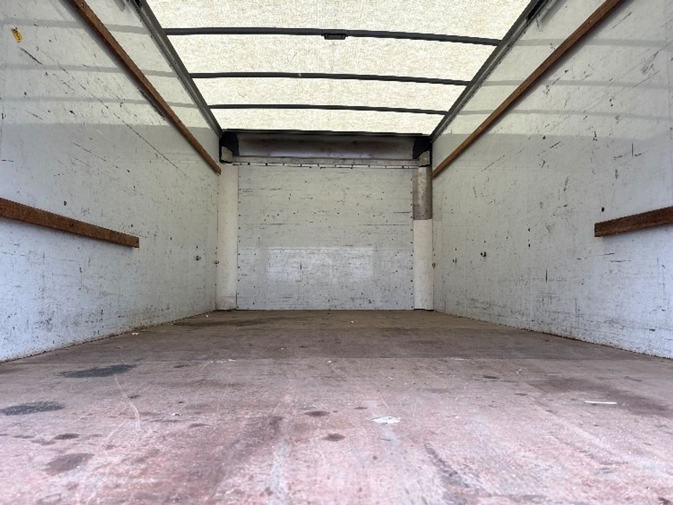 Light Duty Box Truck-Light and Medium Duty Trucks-GMC-2020-Savana G33903-Middlefield-OH-92,938\n\t\tmiles-$ 22,750 - Image 8