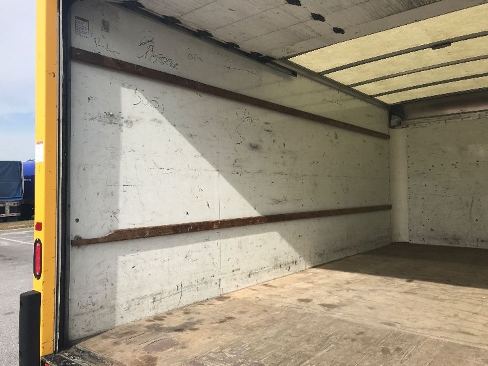 Light Duty Box Truck-Light and Medium Duty Trucks-GMC-2020-Savana G33903-Milwaukee-WI-89,664\n\t\tmiles-$ 24,000 - Image 11