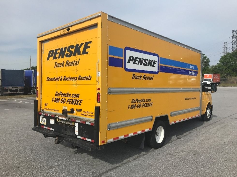 Light Duty Box Truck-Light and Medium Duty Trucks-GMC-2020-Savana G33903-Milwaukee-WI-89,664\n\t\tmiles-$ 24,000 - Image 13