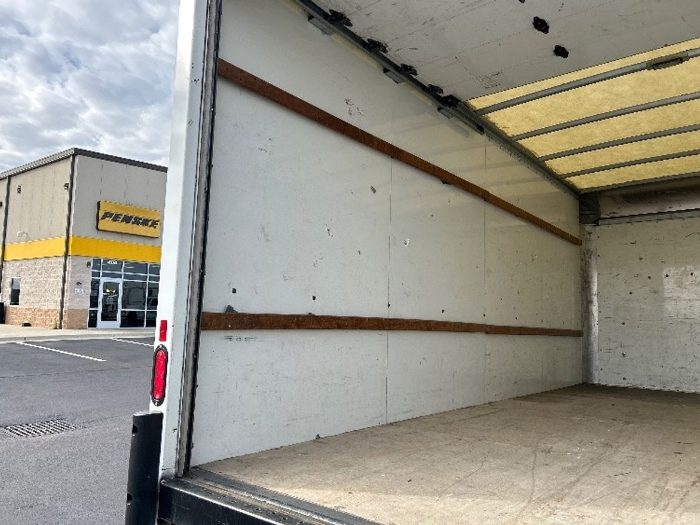 Light Duty Box Truck-Light and Medium Duty Trucks-GMC-2020-Savana G33903-Nashville-TN-104,827\n\t\tmiles-$ 28,500 - Image 11