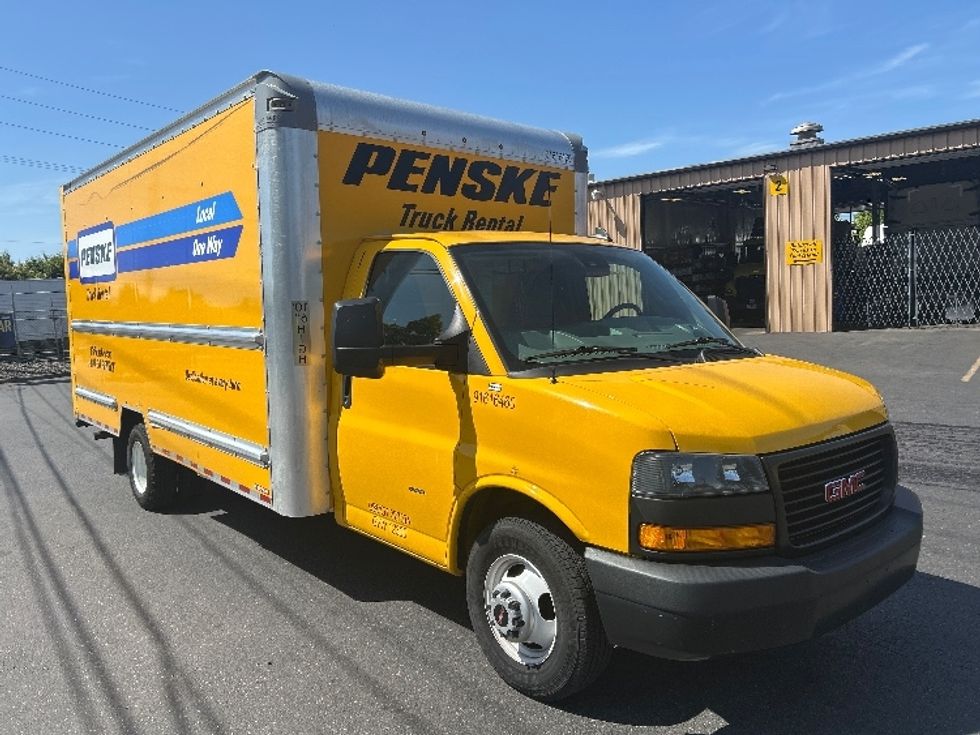 Light Duty Box Truck-Light and Medium Duty Trucks-GMC-2020-Savana G33903-Portland-OR-70,309\n\t\tmiles-$ 29,250 - Image 1