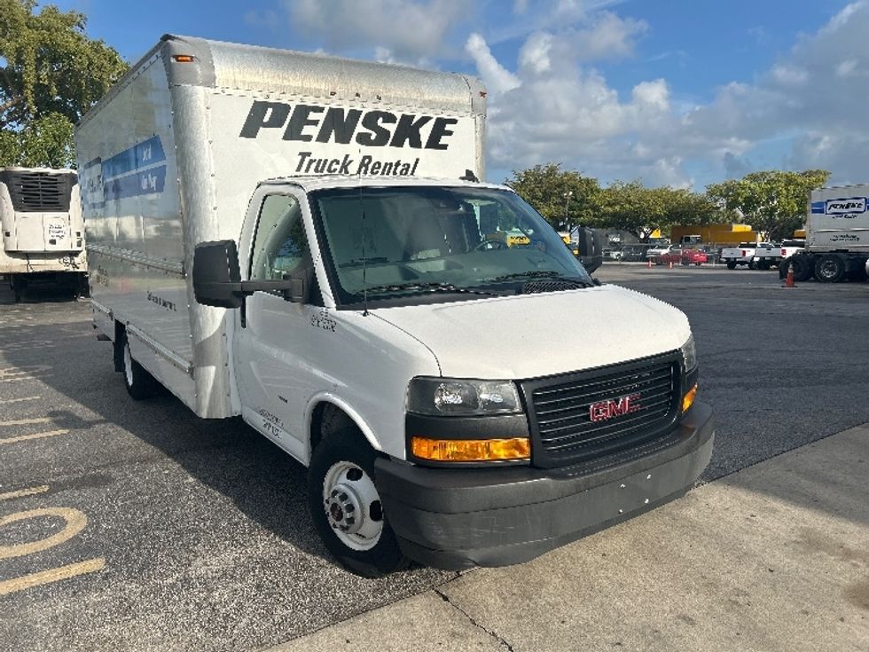 Light Duty Box Truck-Light and Medium Duty Trucks-GMC-2020-Savana G33903-Riviera Beach-FL-92,193\n\t\tmiles-$ 29,750 - Image 1