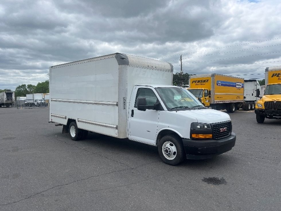 2020 GMC Savana G33903 Light Duty Box Truck