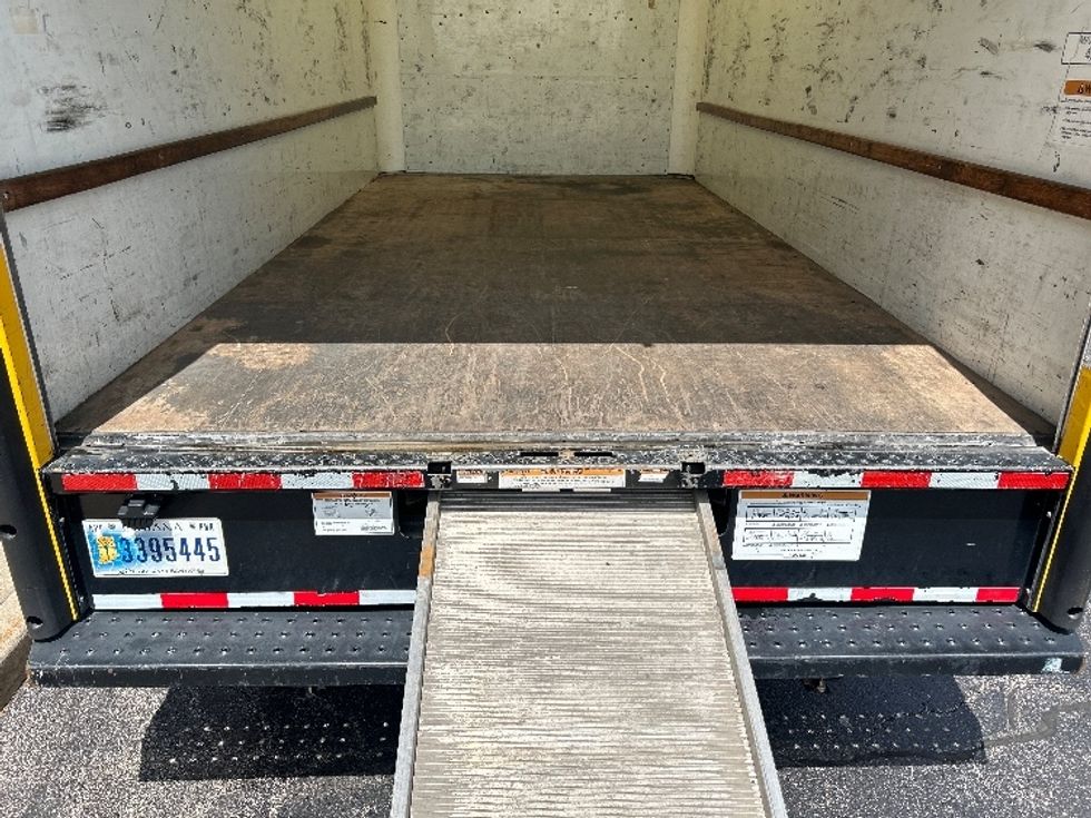 Light Duty Box Truck-Light and Medium Duty Trucks-GMC-2020-Savana G33903-Sturtevant-WI-109,444\n\t\tmiles-$ 21,750 - Image 10