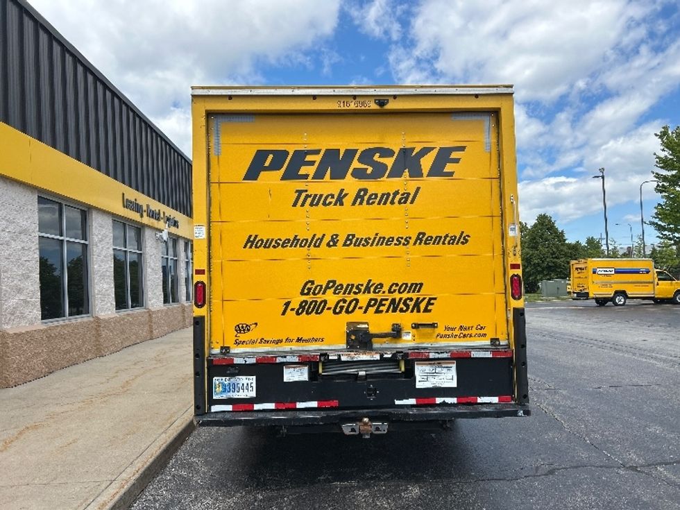 Light Duty Box Truck-Light and Medium Duty Trucks-GMC-2020-Savana G33903-Sturtevant-WI-109,444\n\t\tmiles-$ 21,750 - Image 7
