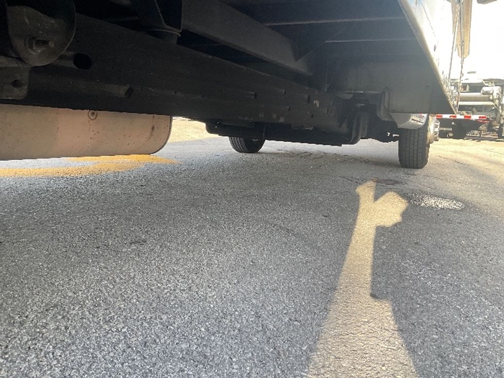 Light Duty Box Truck-Light and Medium Duty Trucks-GMC-2020-Savana G33903-Tampa-FL-92,680\n\t\tmiles-$ 29,500 - Image 13