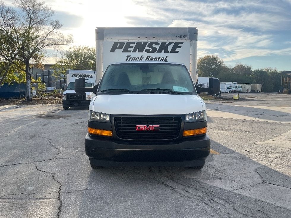 Light Duty Box Truck-Light and Medium Duty Trucks-GMC-2020-Savana G33903-Tampa-FL-92,680\n\t\tmiles-$ 29,500 - Image 2