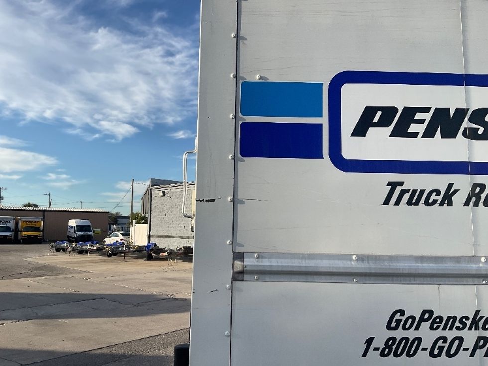 Light Duty Box Truck-Light and Medium Duty Trucks-GMC-2020-Savana G33903-Tampa-FL-92,680\n\t\tmiles-$ 29,500 - Image 25