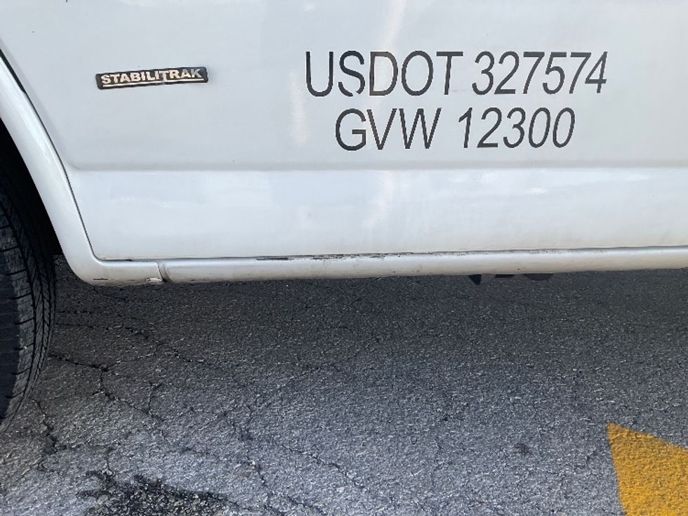Light Duty Box Truck-Light and Medium Duty Trucks-GMC-2020-Savana G33903-Tampa-FL-92,680\n\t\tmiles-$ 29,500 - Image 28