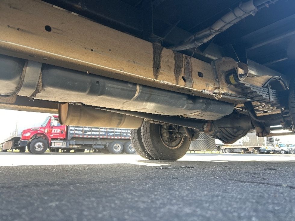 Light Duty Box Truck-Light and Medium Duty Trucks-GMC-2020-Savana G33903-Torrance-CA-75,066\n\t\tmiles-$ 36,250 - Image 5