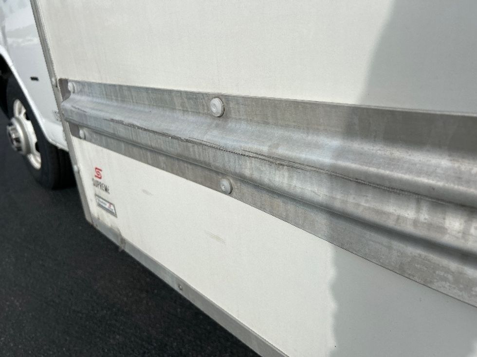 Light Duty Box Truck-Light and Medium Duty Trucks-GMC-2020-Savana G33903-West Sacramento-CA-85,173\n\t\tmiles-$ 30,750 - Image 28