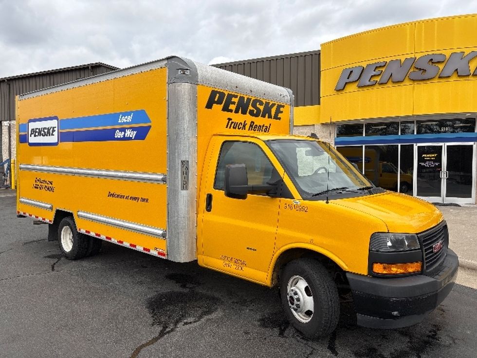 Light Duty Box Truck-Light and Medium Duty Trucks-GMC-2020-Savana G33903-Winston Salem-NC-115,321\n\t\tmiles-$ 24,000 - Image 1