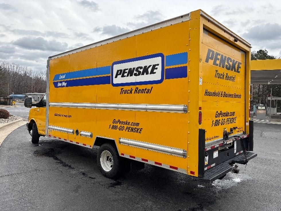 Light Duty Box Truck-Light and Medium Duty Trucks-GMC-2020-Savana G33903-Winston Salem-NC-115,321\n\t\tmiles-$ 24,000 - Image 6