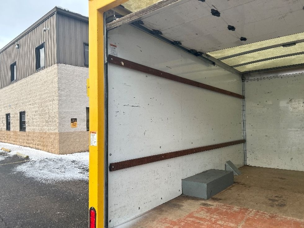 Light Duty Box Truck-Light and Medium Duty Trucks-GMC-2021-Savana G33503-Akron-OH-119,155\n\t\tmiles-$ 24,750 - Image 11