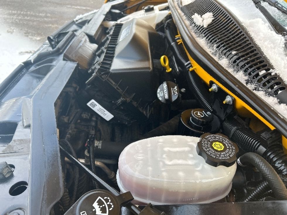 Light Duty Box Truck-Light and Medium Duty Trucks-GMC-2021-Savana G33503-Akron-OH-119,155\n\t\tmiles-$ 24,750 - Image 24