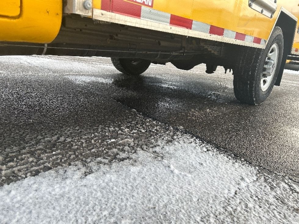 Light Duty Box Truck-Light and Medium Duty Trucks-GMC-2021-Savana G33503-Akron-OH-119,155\n\t\tmiles-$ 24,750 - Image 5