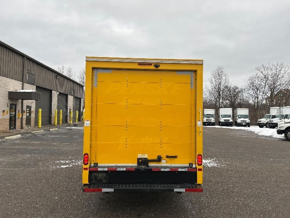 Light Duty Box Truck-Light and Medium Duty Trucks-GMC-2021-Savana G33503-Akron-OH-119,155\n\t\tmiles-$ 24,750 - Image 7