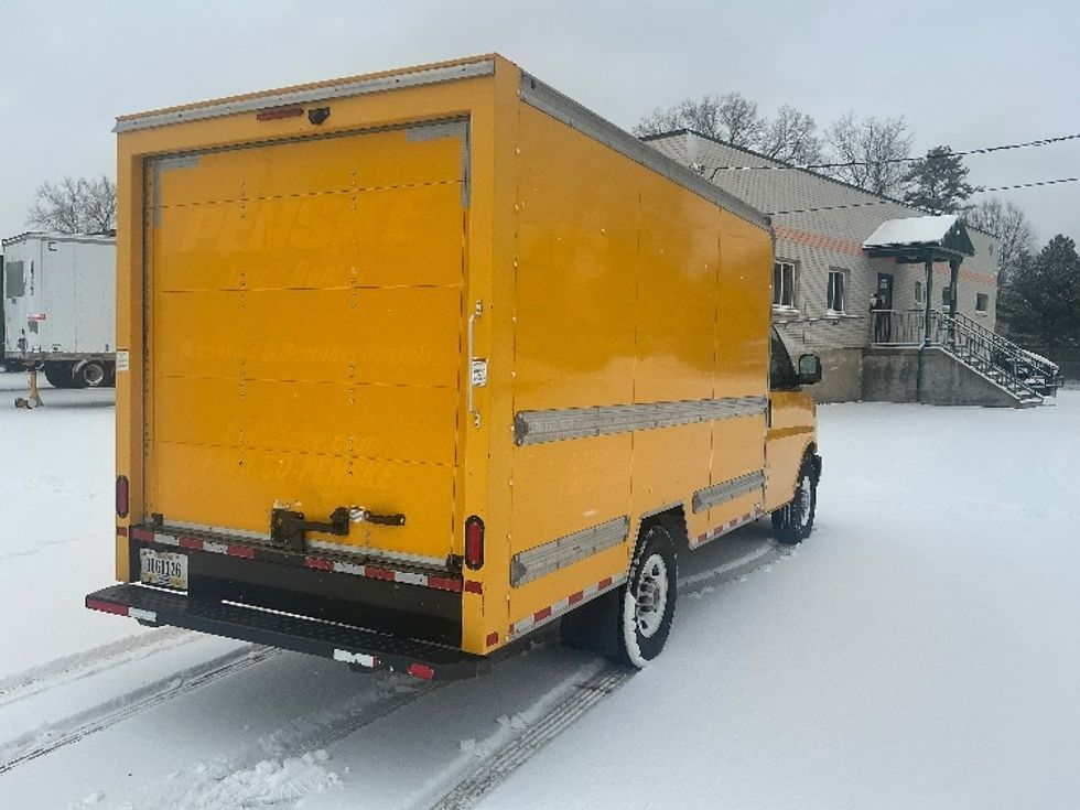 Light Duty Box Truck-Light and Medium Duty Trucks-GMC-2021-Savana G33503-Albany-NY-116,260\n\t\tmiles-$ 23,250 - Image 12