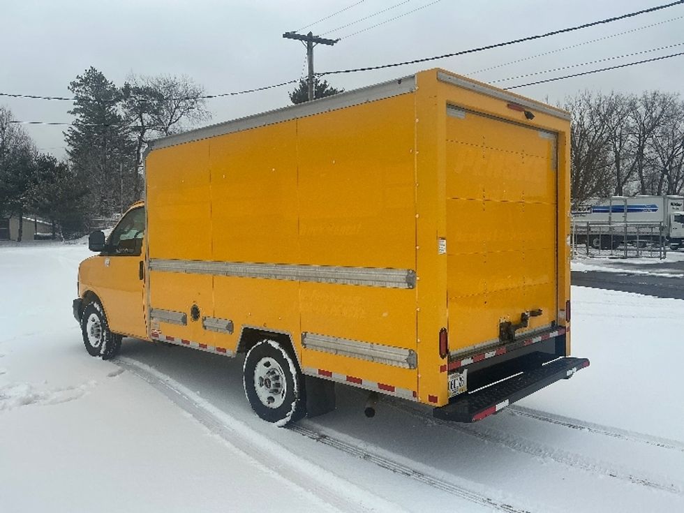Light Duty Box Truck-Light and Medium Duty Trucks-GMC-2021-Savana G33503-Albany-NY-116,260\n\t\tmiles-$ 23,250 - Image 6