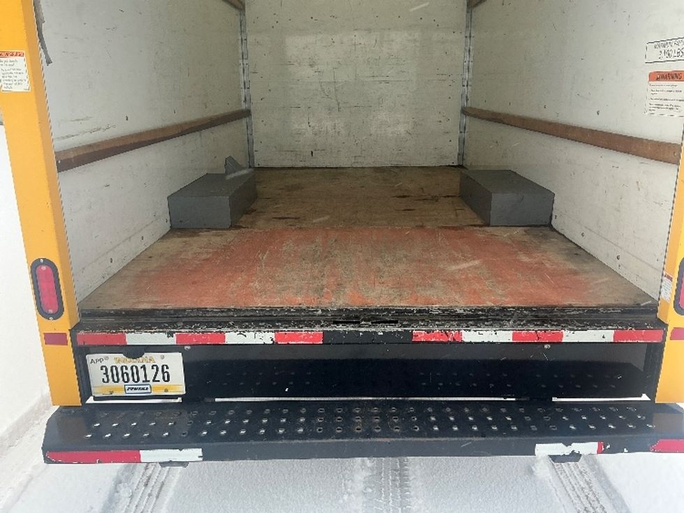 Light Duty Box Truck-Light and Medium Duty Trucks-GMC-2021-Savana G33503-Albany-NY-116,260\n\t\tmiles-$ 23,250 - Image 9