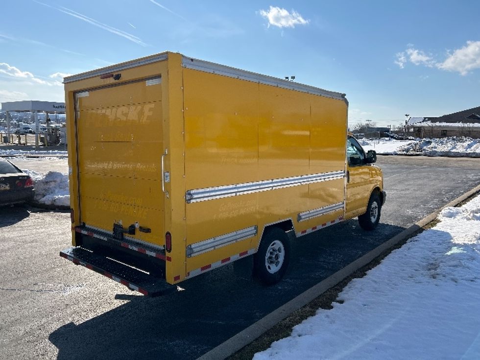 Light Duty Box Truck-Light and Medium Duty Trucks-GMC-2021-Savana G33503-Allentown-PA-114,586\n\t\tmiles-$ 24,000 - Image 12