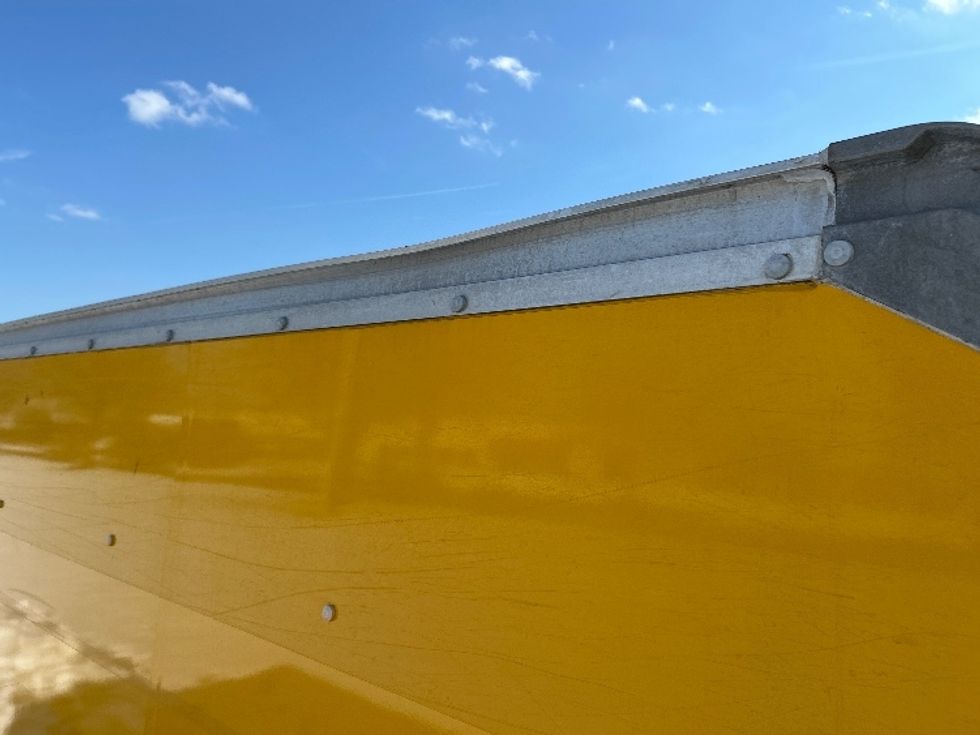 Light Duty Box Truck-Light and Medium Duty Trucks-GMC-2021-Savana G33503-Allentown-PA-114,586\n\t\tmiles-$ 24,000 - Image 24