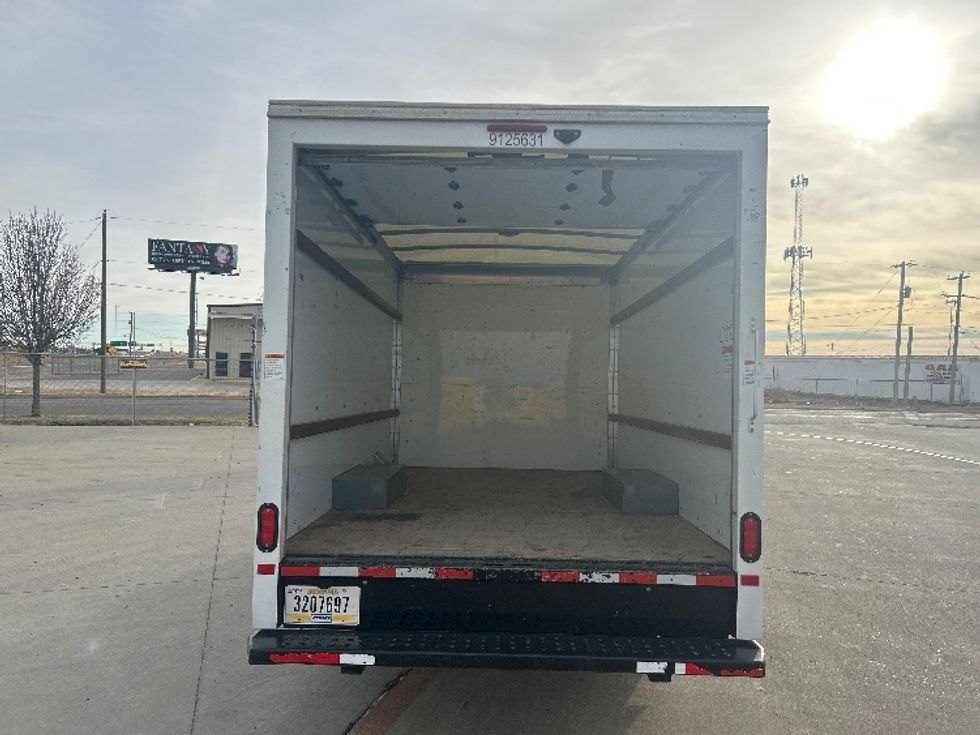 Light Duty Box Truck-Light and Medium Duty Trucks-GMC-2021-Savana G33503-Amarillo-TX-115,079\n\t\tmiles-$ 27,250 - Image 8
