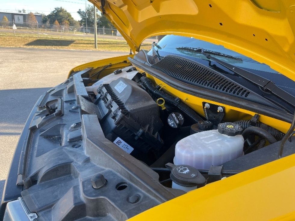 Light Duty Box Truck-Light and Medium Duty Trucks-GMC-2021-Savana G33503-Apopka-FL-102,657\n\t\tmiles-$ 27,250 - Image 24