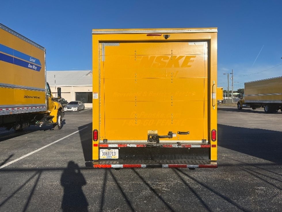 Light Duty Box Truck-Light and Medium Duty Trucks-GMC-2021-Savana G33503-Apopka-FL-111,619\n\t\tmiles-$ 26,250 - Image 7