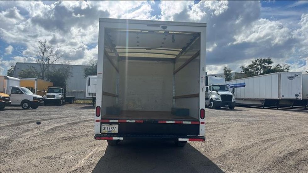 Light Duty Box Truck-Light and Medium Duty Trucks-GMC-2021-Savana G33503-Apopka-FL-114,066\n\t\tmiles-$ 27,250 - Image 7