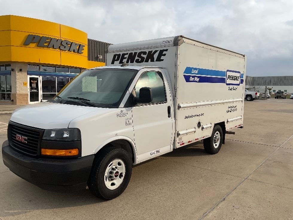Light Duty Box Truck-Light and Medium Duty Trucks-GMC-2021-Savana G33503-Ashland-VA-115,662\n\t\tmiles-$ 27,000 - Image 3