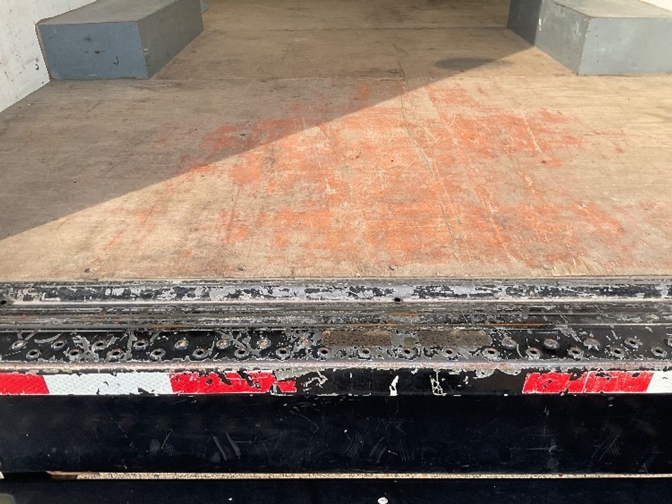 Light Duty Box Truck-Light and Medium Duty Trucks-GMC-2021-Savana G33503-Ashland-VA-115,662\n\t\tmiles-$ 27,000 - Image 9