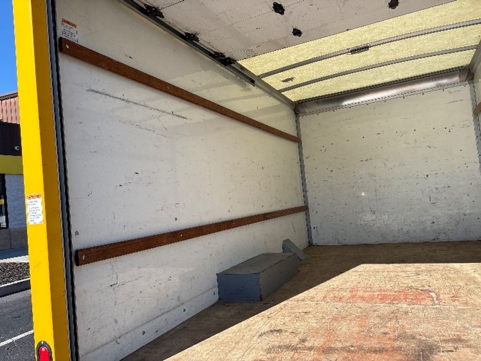 Light Duty Box Truck-Light and Medium Duty Trucks-GMC-2021-Savana G33503-Atlanta-GA-110,943\n\t\tmiles-$ 26,250 - Image 10