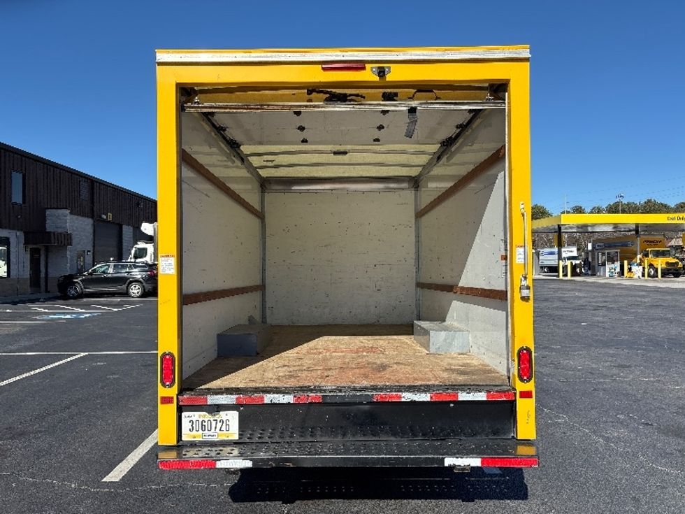 Light Duty Box Truck-Light and Medium Duty Trucks-GMC-2021-Savana G33503-Atlanta-GA-110,943\n\t\tmiles-$ 26,250 - Image 8