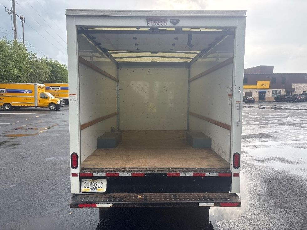 Light Duty Box Truck-Light and Medium Duty Trucks-GMC-2021-Savana G33503-Atlanta-GA-93,281\n\t\tmiles-$ 29,250 - Image 7