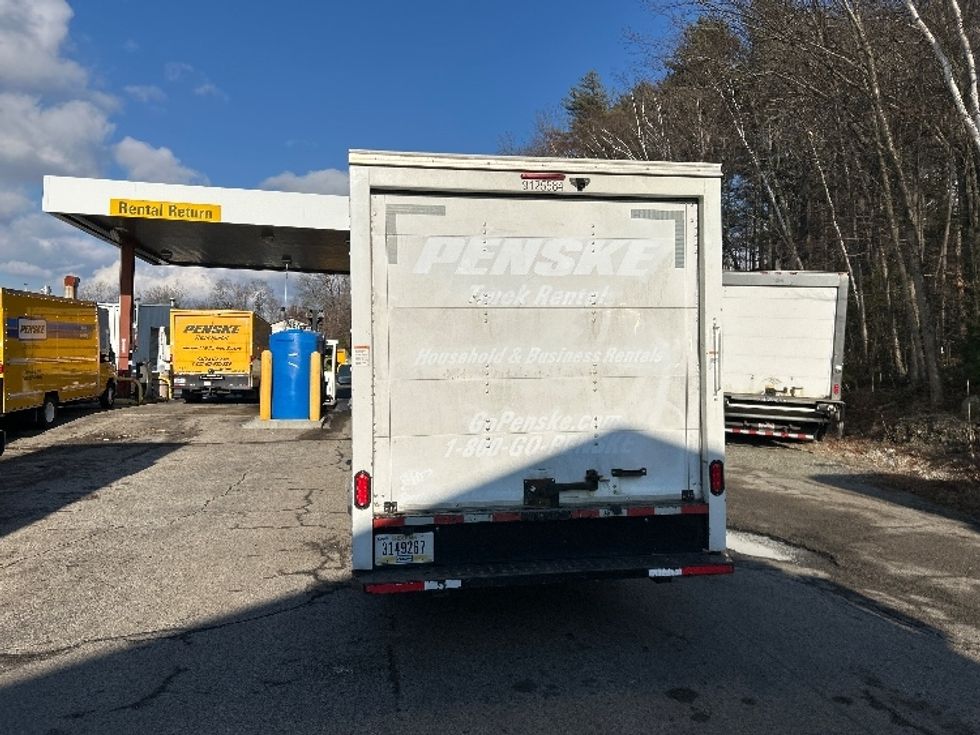 Light Duty Box Truck-Light and Medium Duty Trucks-GMC-2021-Savana G33503-Auburn-MA-110,776\n\t\tmiles-$ 26,000 - Image 7