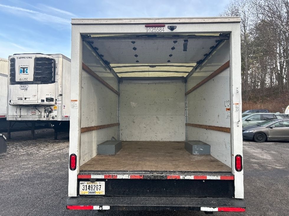Light Duty Box Truck-Light and Medium Duty Trucks-GMC-2021-Savana G33503-Auburn-MA-110,776\n\t\tmiles-$ 26,000 - Image 8