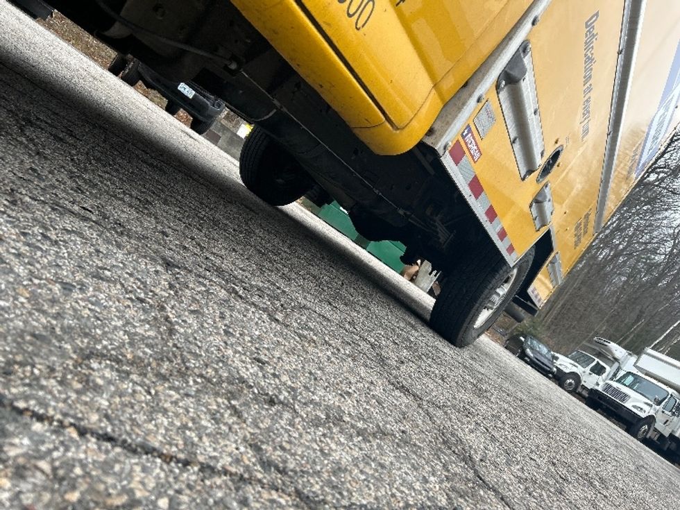 Light Duty Box Truck-Light and Medium Duty Trucks-GMC-2021-Savana G33503-Auburn-MA-110,831\n\t\tmiles-$ 23,500 - Image 5