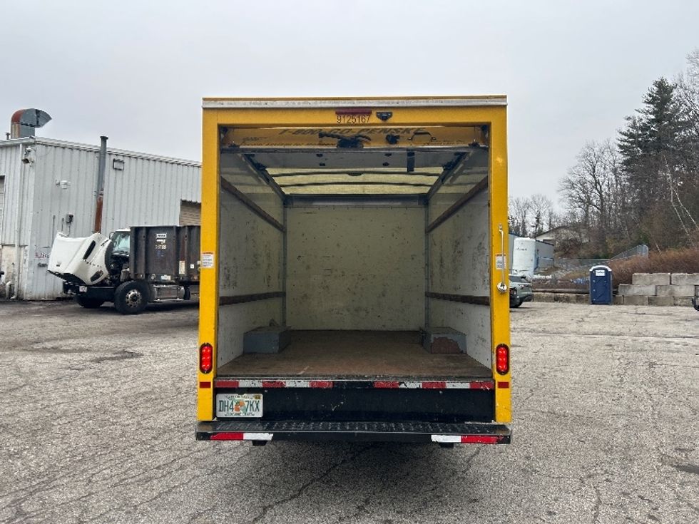 Light Duty Box Truck-Light and Medium Duty Trucks-GMC-2021-Savana G33503-Auburn-MA-110,831\n\t\tmiles-$ 23,500 - Image 9
