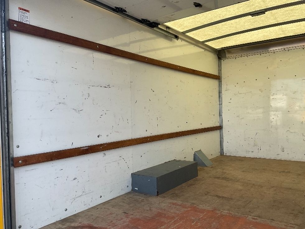 Light Duty Box Truck-Light and Medium Duty Trucks-GMC-2021-Savana G33503-Augusta-GA-108,233\n\t\tmiles-$ 27,000 - Image 11