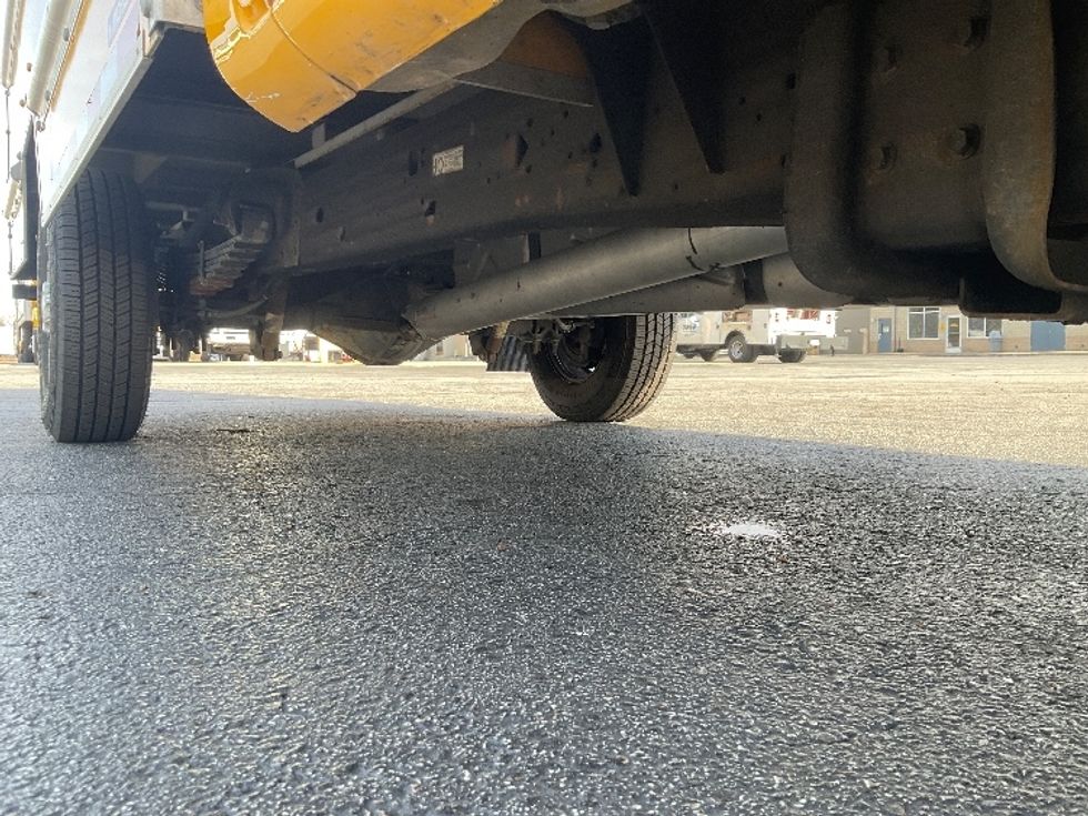 Light Duty Box Truck-Light and Medium Duty Trucks-GMC-2021-Savana G33503-Augusta-GA-108,233\n\t\tmiles-$ 27,000 - Image 14