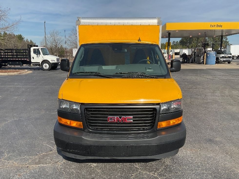 Light Duty Box Truck-Light and Medium Duty Trucks-GMC-2021-Savana G33503-Augusta-GA-108,233\n\t\tmiles-$ 27,000 - Image 2