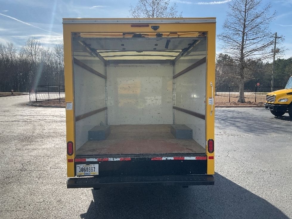 Light Duty Box Truck-Light and Medium Duty Trucks-GMC-2021-Savana G33503-Augusta-GA-108,233\n\t\tmiles-$ 27,000 - Image 8