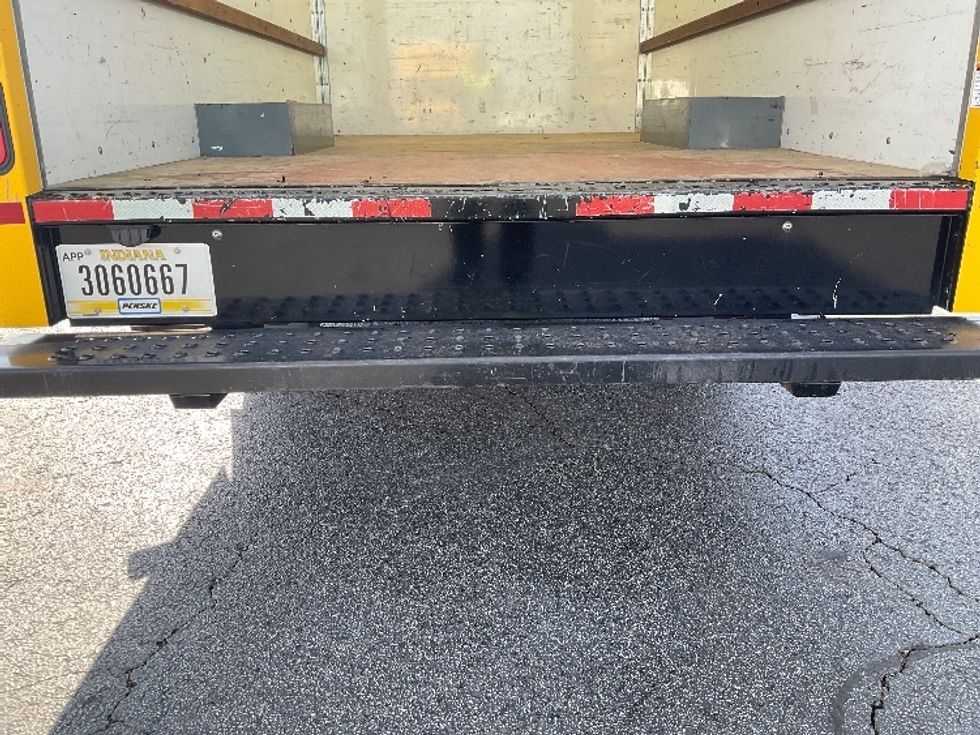 Light Duty Box Truck-Light and Medium Duty Trucks-GMC-2021-Savana G33503-Augusta-GA-108,233\n\t\tmiles-$ 27,000 - Image 9