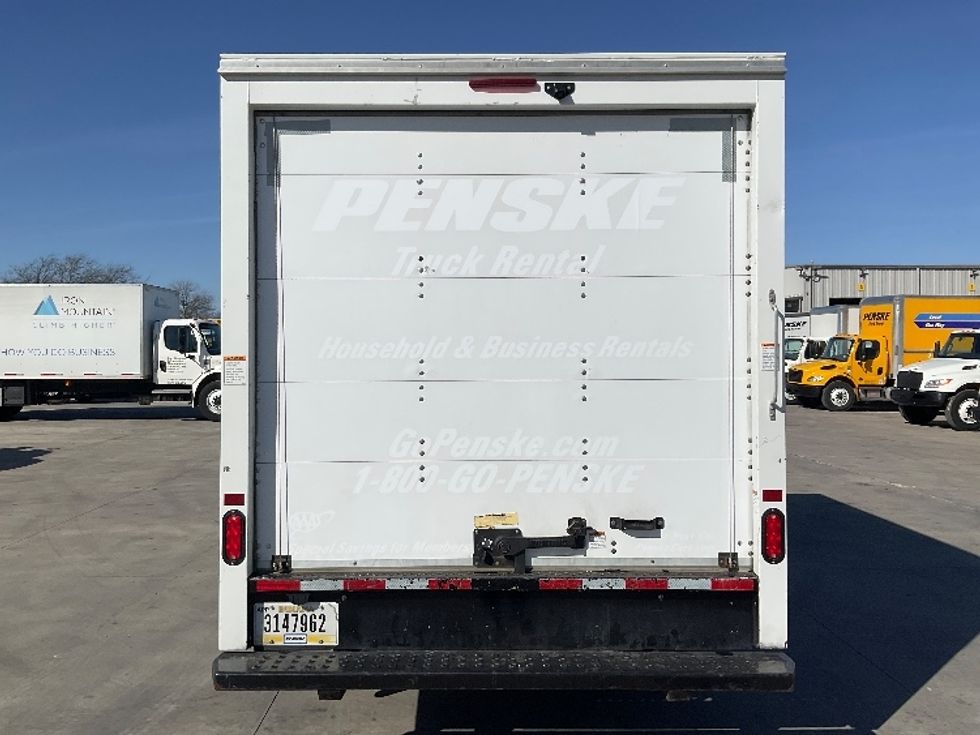 Light Duty Box Truck-Light and Medium Duty Trucks-GMC-2021-Savana G33503-Austin-TX-105,135\n\t\tmiles-$ 28,250 - Image 7