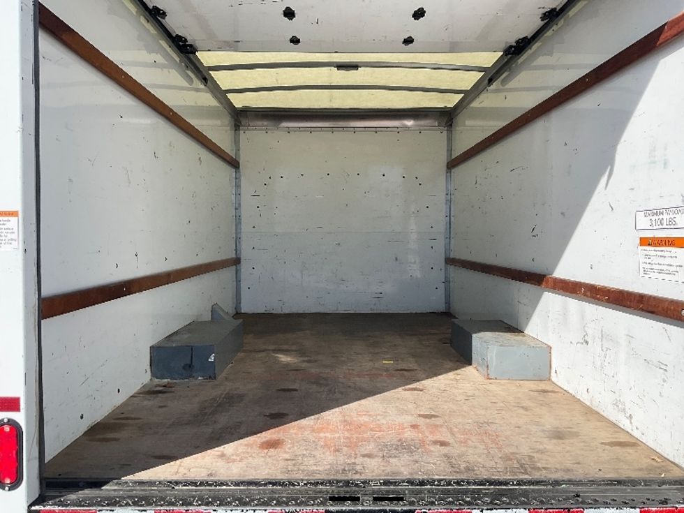 Light Duty Box Truck-Light and Medium Duty Trucks-GMC-2021-Savana G33503-Austin-TX-105,135\n\t\tmiles-$ 28,250 - Image 8