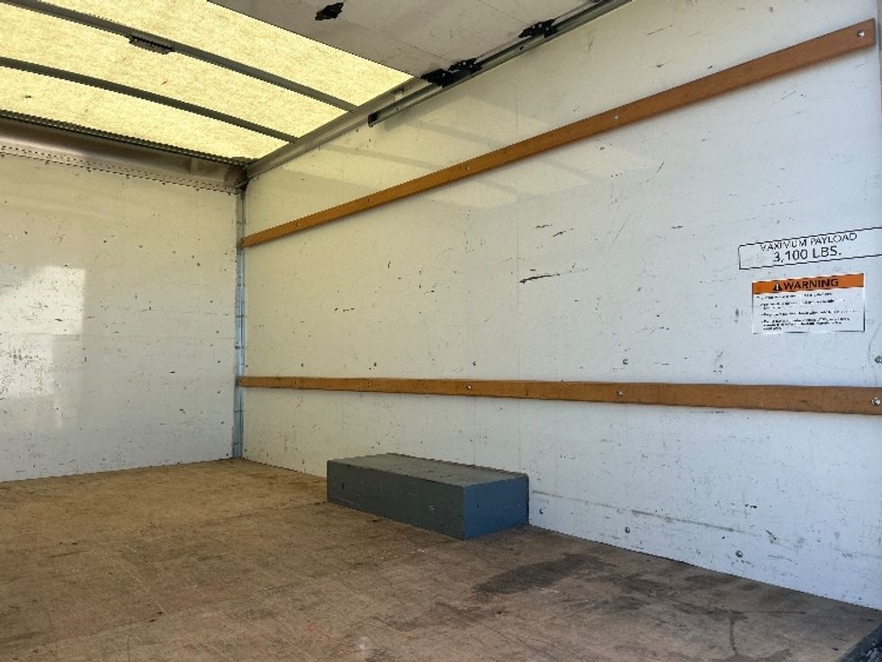 Light Duty Box Truck-Light and Medium Duty Trucks-GMC-2021-Savana G33503-Beaumont-TX-113,538\n\t\tmiles-$ 27,250 - Image 11